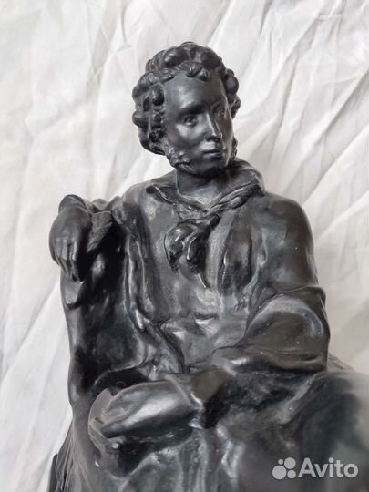 Статуэтка Пушкин металл