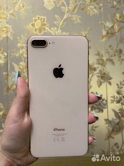 Телефон iPhone 8 plus