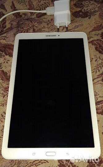 Планшет Samsung Galaxy Tab E