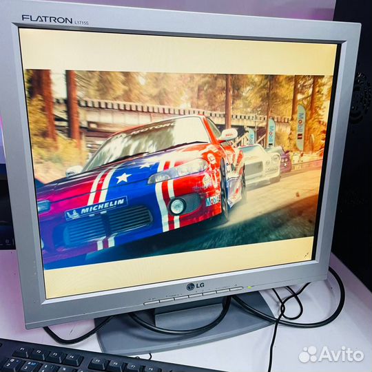 Монитор LG Flatron L1718S-SN (к4)