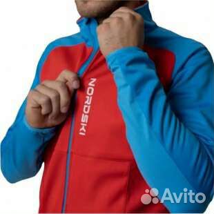 Тренировочный (разминочный) костюм