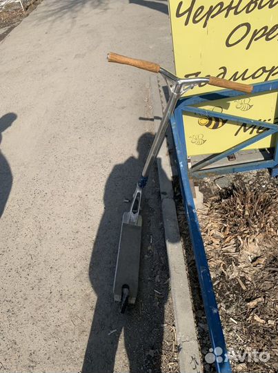 Трюковой самокат