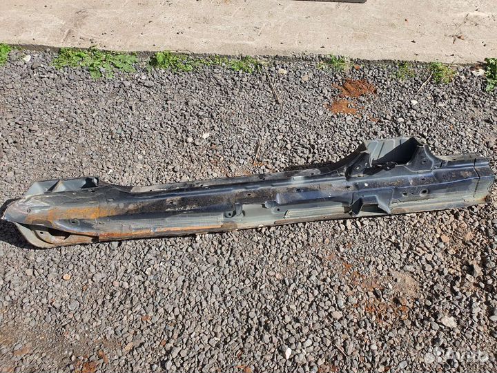 Порог правый Toyota Mark 2 GX110/115