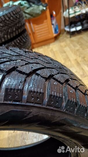 Pirelli Formula Ice 215/60 R16 99T