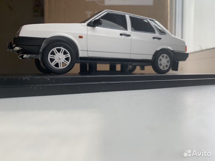 Модель автомобиля ваз 21099