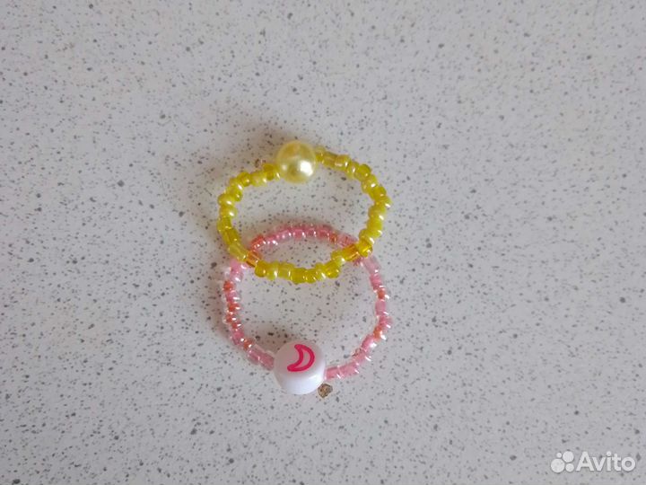 Кольцо из бисера