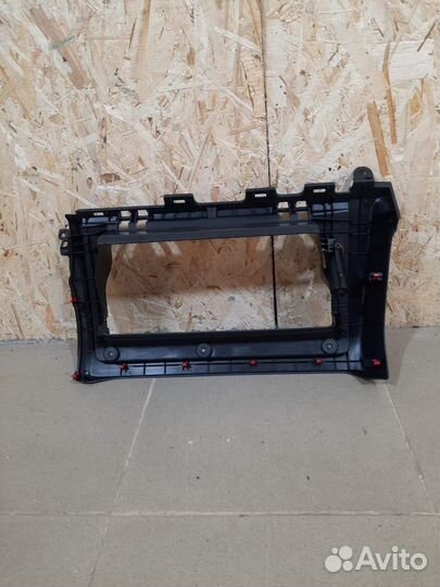 Накладка (кузов внутри) Toyota RAV 4 2019- 55433-4