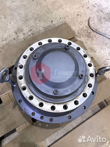 Бортовой редуктор Komatsu PC120-6 TZ270B1000-00