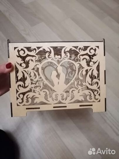 Свадебный сундук для денег