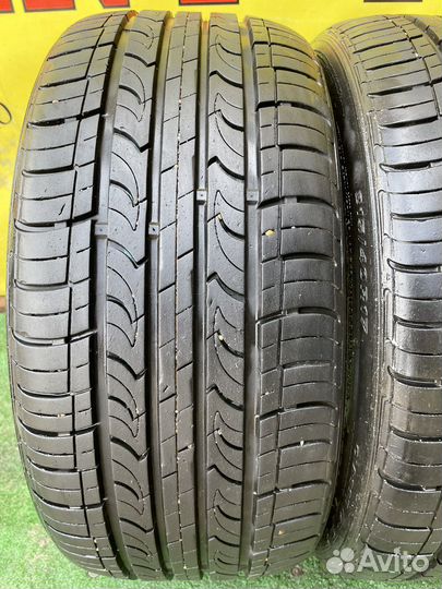 Nexen Classe Premiere 672 215/40 R17 87H