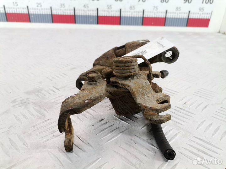 Суппорт задний правый для Mazda 6 GG gjza2698ZB