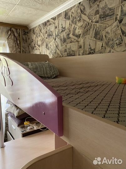 Школьный уголок бу