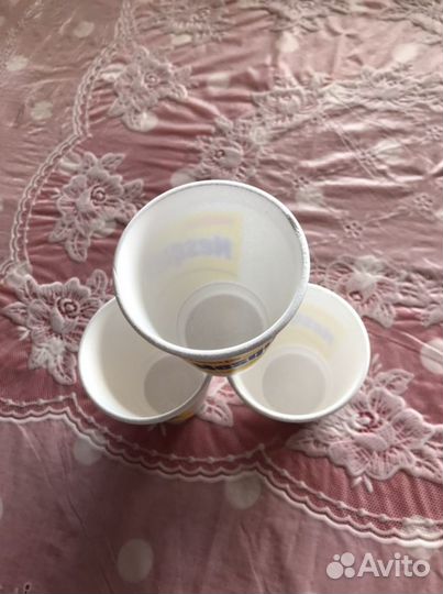 Одноразовые стаканчики