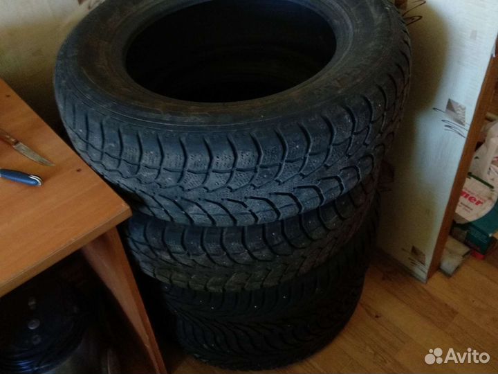 Goodyear Eagle 1 Nascar 235/65 R17 104H