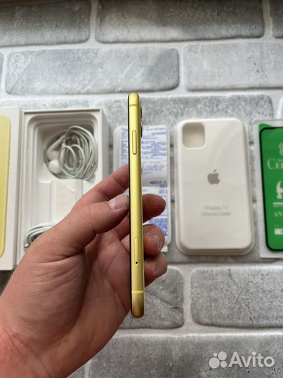 iPhone 11 64gb Yellow (k1)