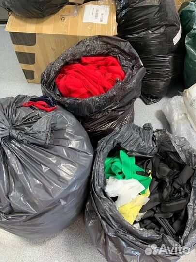 Отходы швейного производства (ткань обрезки/выпад)