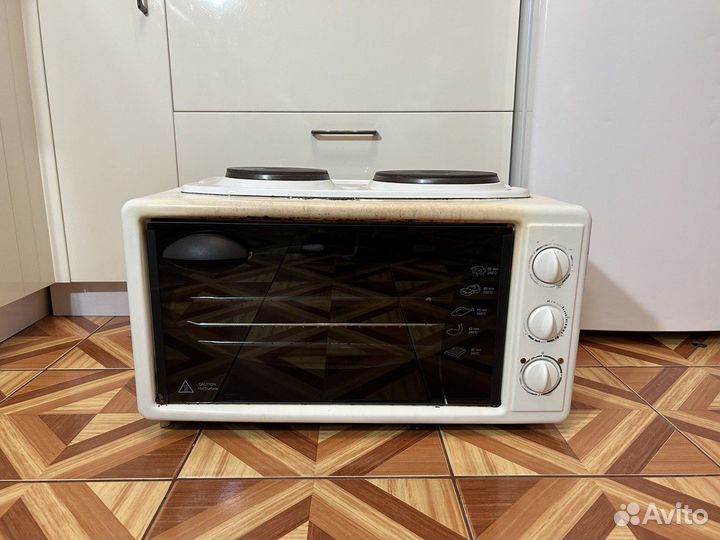 Электроплита с духовкой