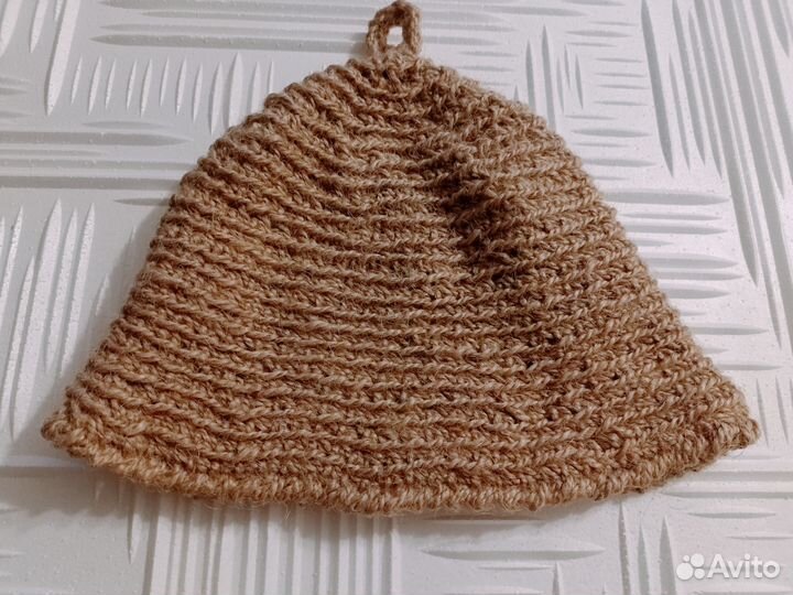 Шапка для бани ручной работы из джута