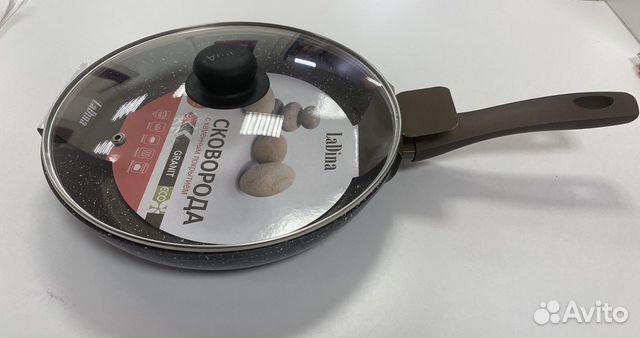 Сковорода с крышкой 26 см новая
