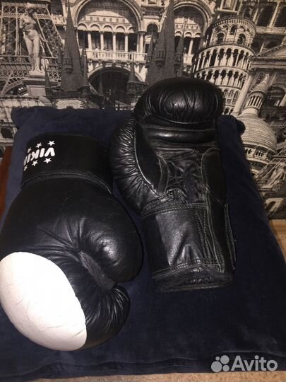 Боксерские перчатки