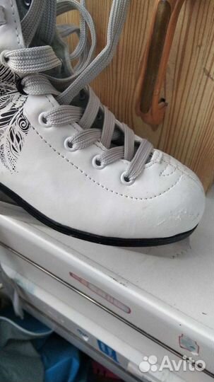 Коньки фигурные