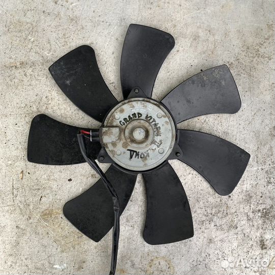 Моторчик вентилятор радиатора Suzuki Grand Vitara
