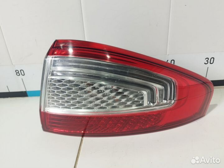 Фонарь задний наружный правый Mondeo 4 2010 ориг