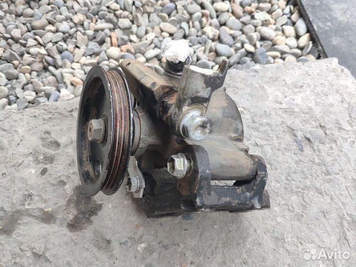 Насос гидроусилителя Тойота Корона