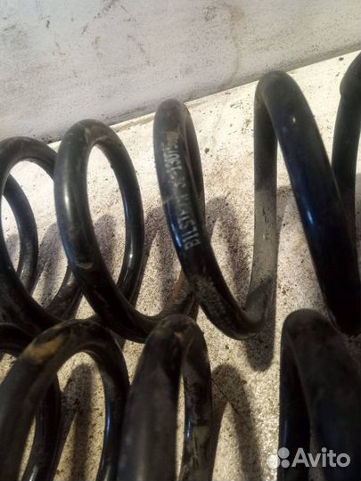 Пружины задние (комплект) Volkswagen Passat B3