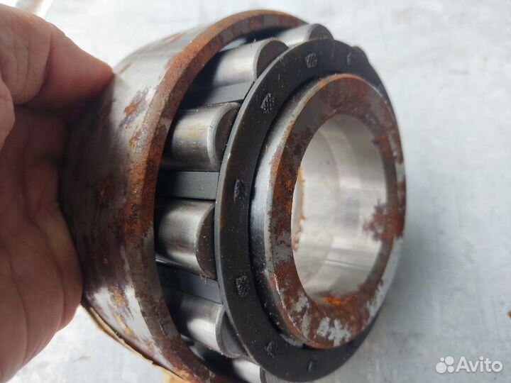 Подшипники роликовые 12штук