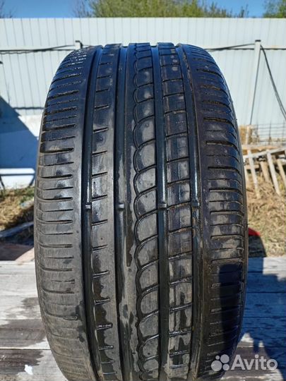 Pirelli P Zero Rosso 225/40 R18