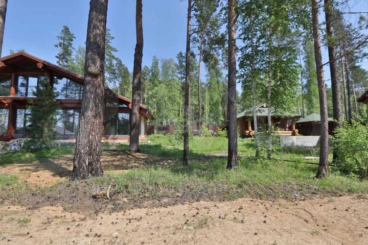 Коттедж 320 м² на участке 20 сот.