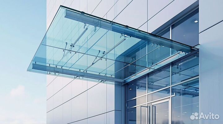 Стеклянный навес над входной группой