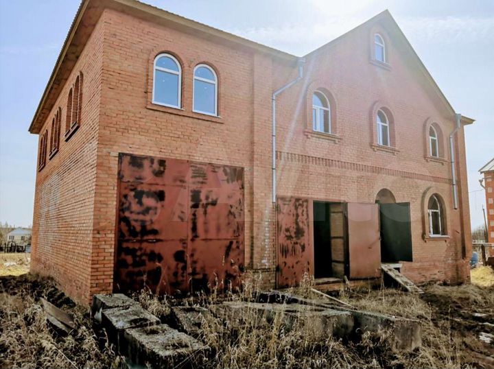 Дом 380 м² на участке 15 сот.