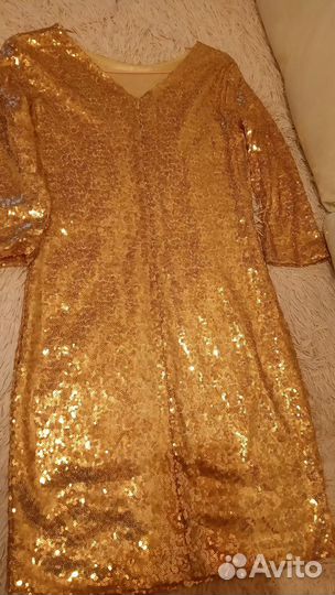 Вечернее платье