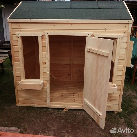 Детский игровой домик из дерева