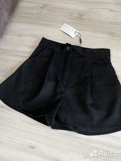 Шорты черные спандекс