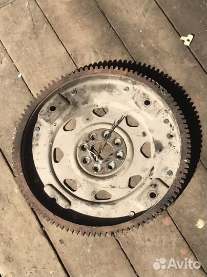 Маховик двигателя Nissan Navara D40/ YD25