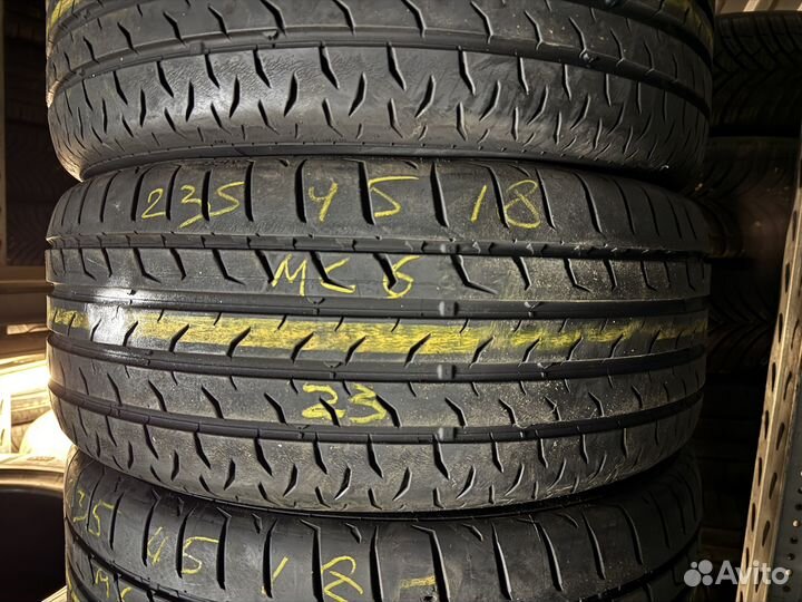 Continental MaxContact MC6 235/45 R18 98V