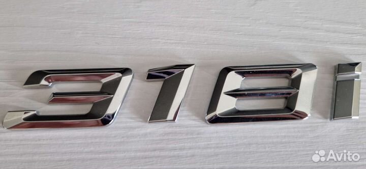 Эмблема надпись BMW 318i