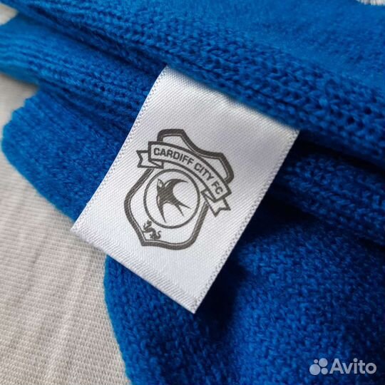 Children set scarf + gloves FC Cardiff City, NEW