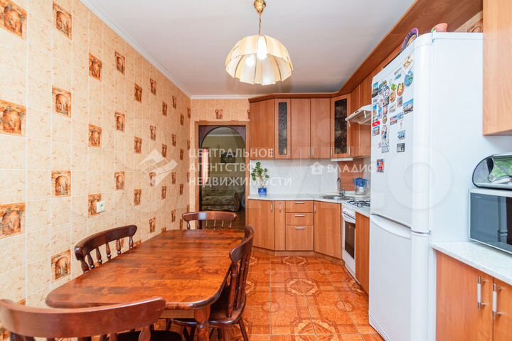 2-к. квартира, 72,4 м², 5/10 эт.