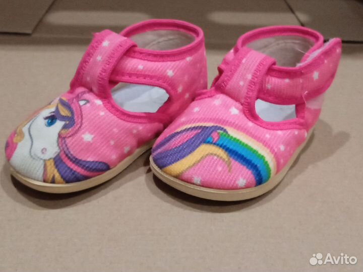 Сандали для девочки