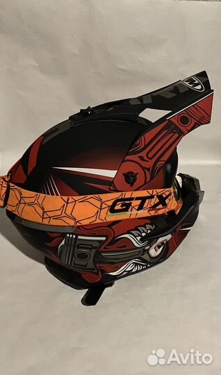 Шлем для мотокросса