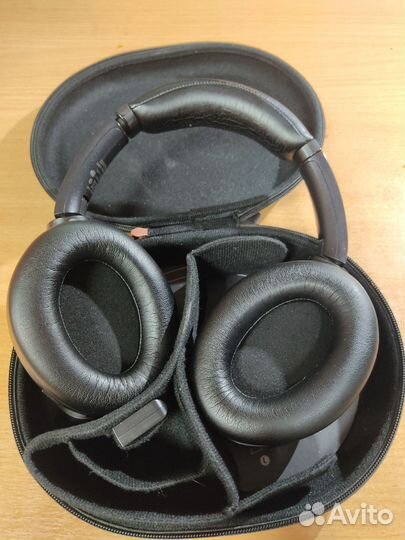 Чёрные Sony WH-1000XM3