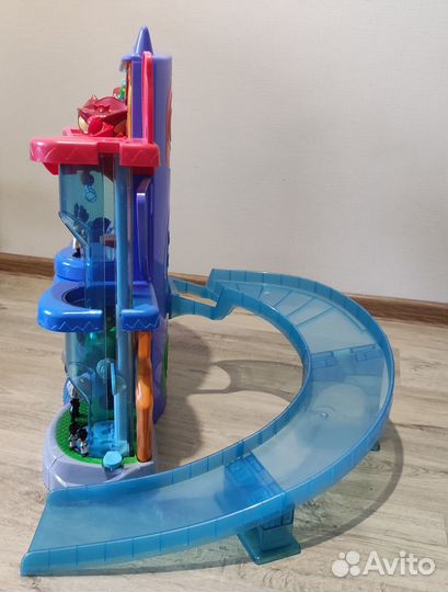 Штаб герои в масках