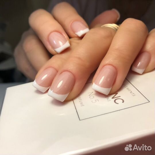 Наращивание ногтей