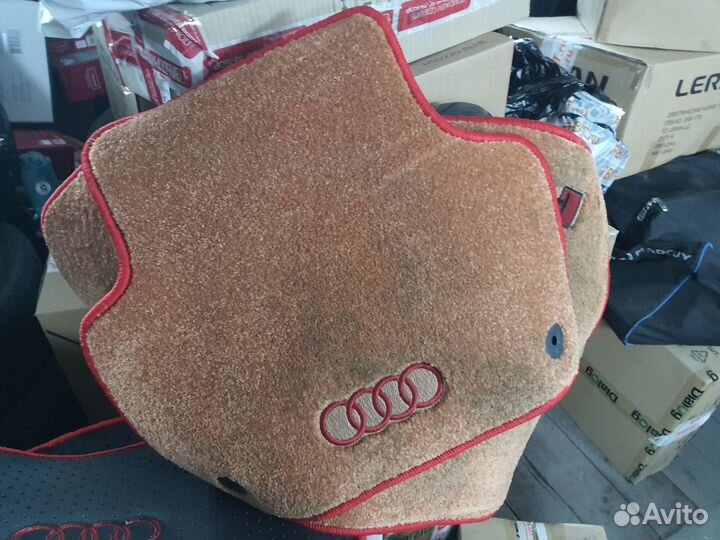 Ковры в салон audi Q8