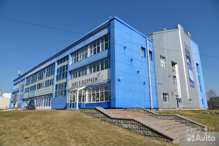 Абонемент в фитнес клуб с бассейном