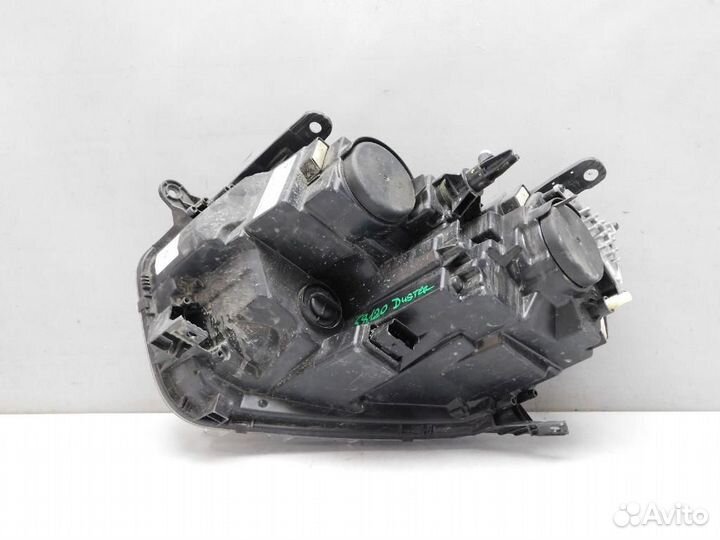 Фара правая Renault Duster